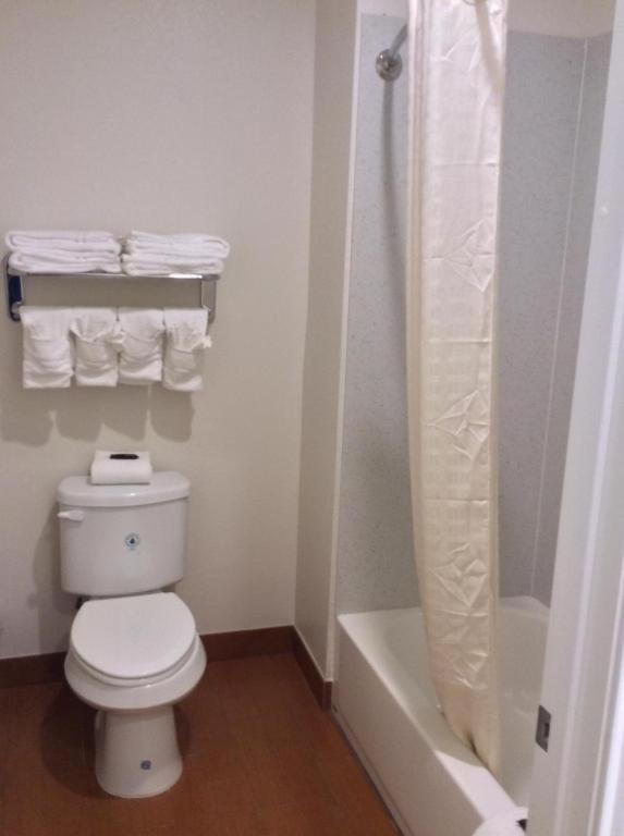 Regency Inn & Suites- Nw Houston Jersey Village Экстерьер фото