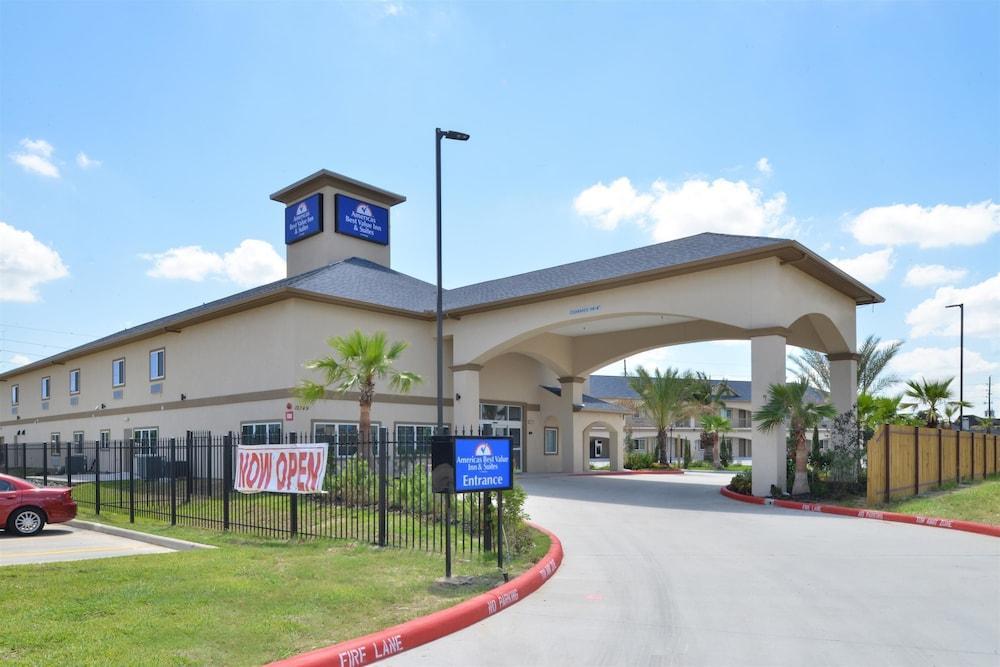 Regency Inn & Suites- Nw Houston Jersey Village Экстерьер фото
