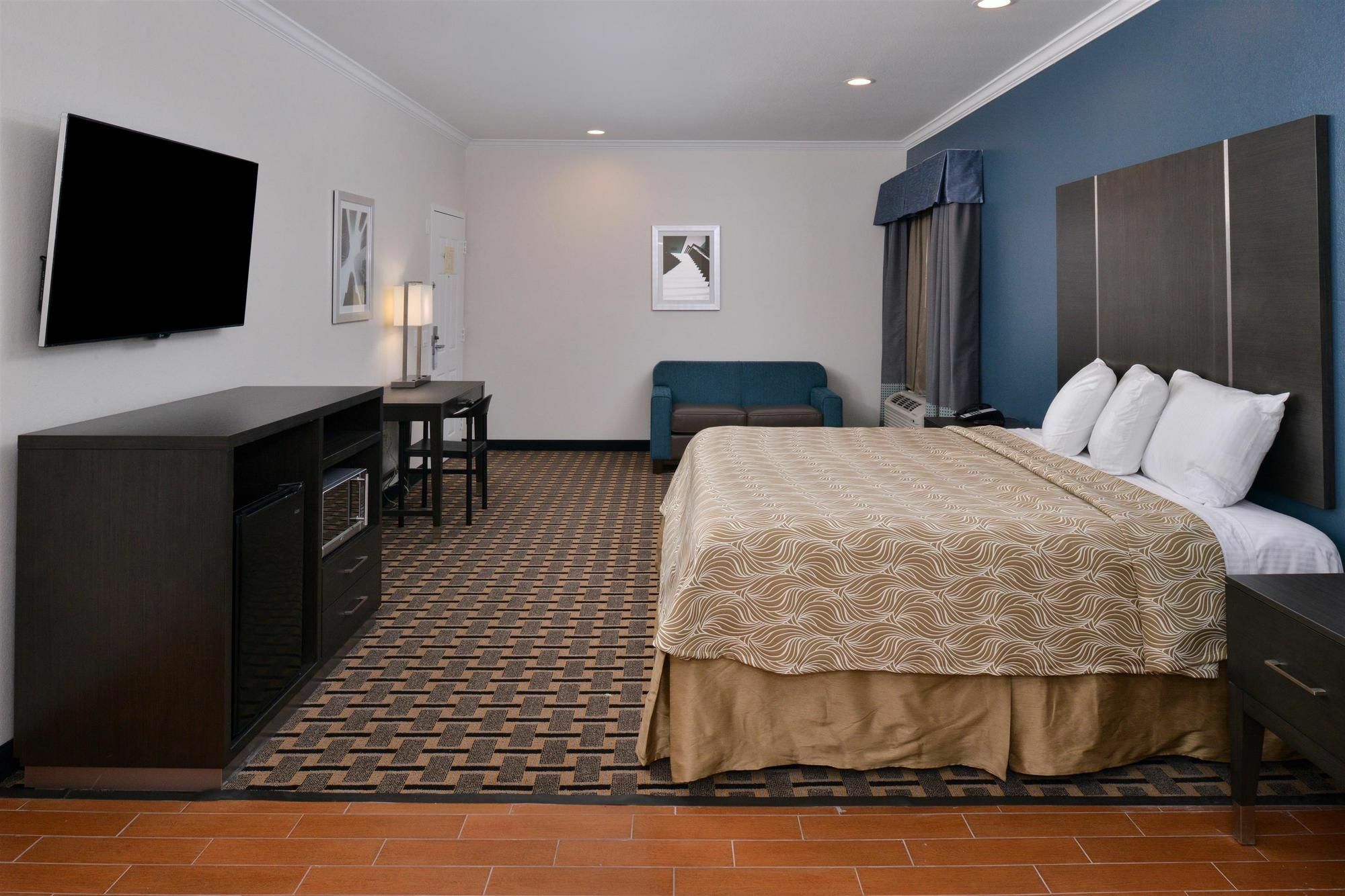 Regency Inn & Suites- Nw Houston Jersey Village Экстерьер фото