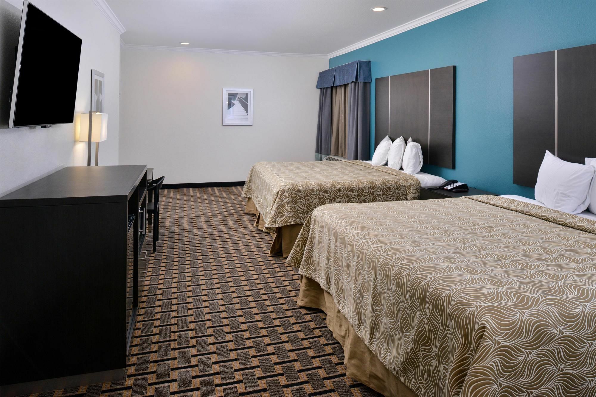 Regency Inn & Suites- Nw Houston Jersey Village Экстерьер фото